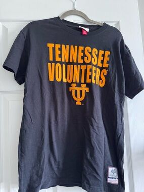 Mitchell & Ness Black Tee with Tennessee volunteers embroidered